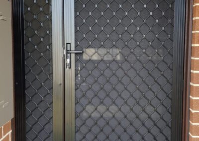 single-diamond-door