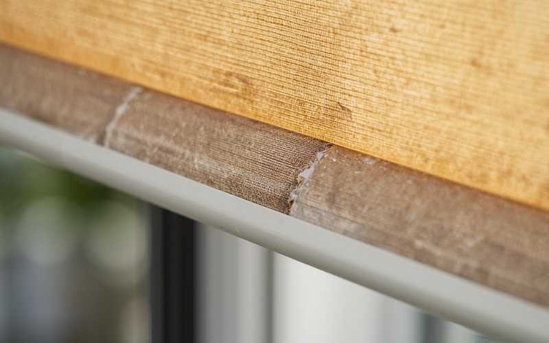UV damage and weathering on outdoor blind fabric